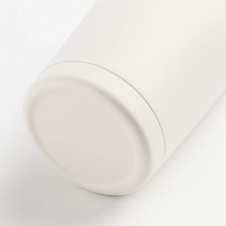 Bottom detail of SUENBEYA cup with smooth matte surface